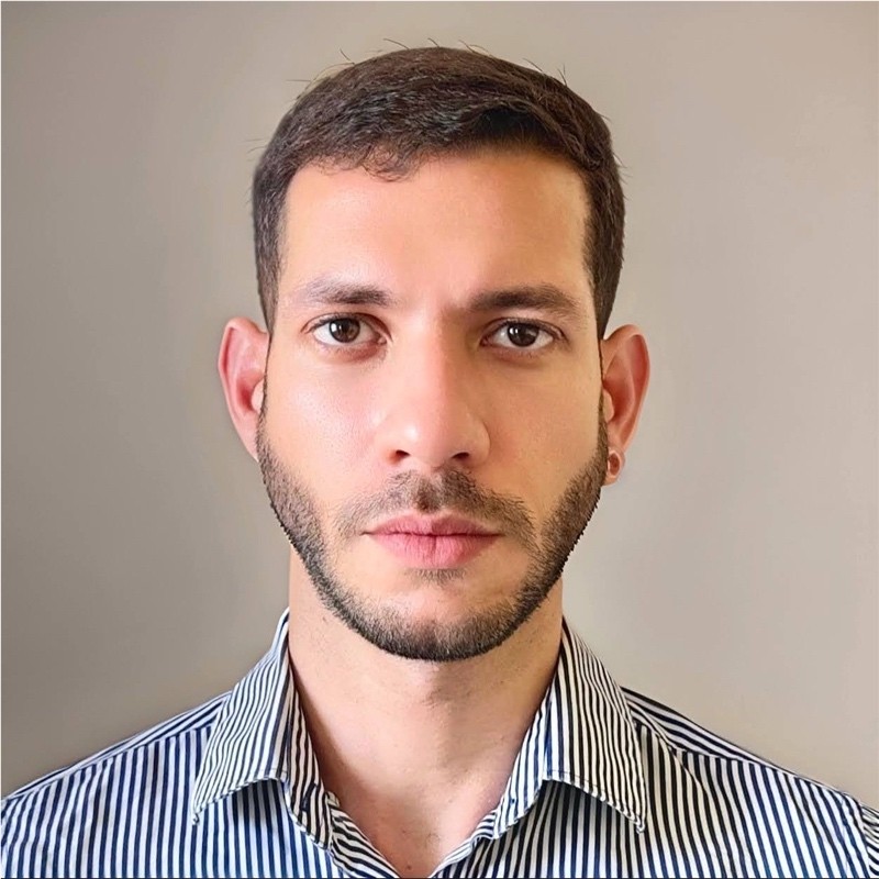 Retrato de Henrique Lima